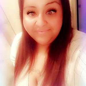 Meet your Posher, Veronica